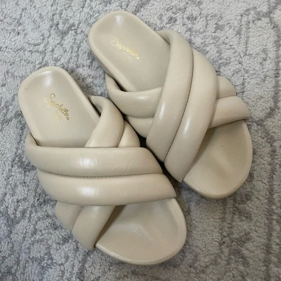 Seychelles cross and puffy sandals - Picture 4 of 4